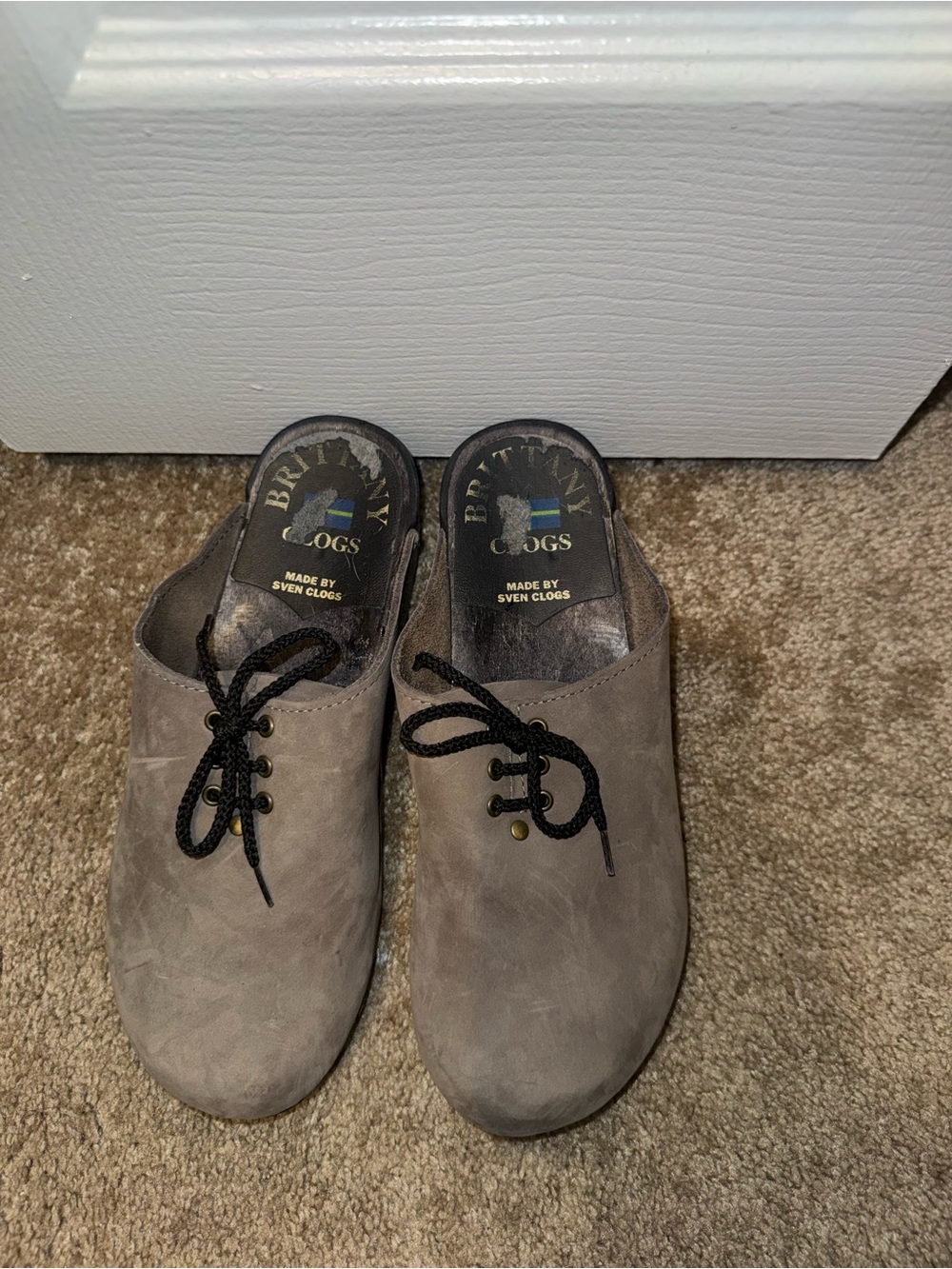 Sven Brittany Clogs Taupe Nubuck Lace-Up Clogs